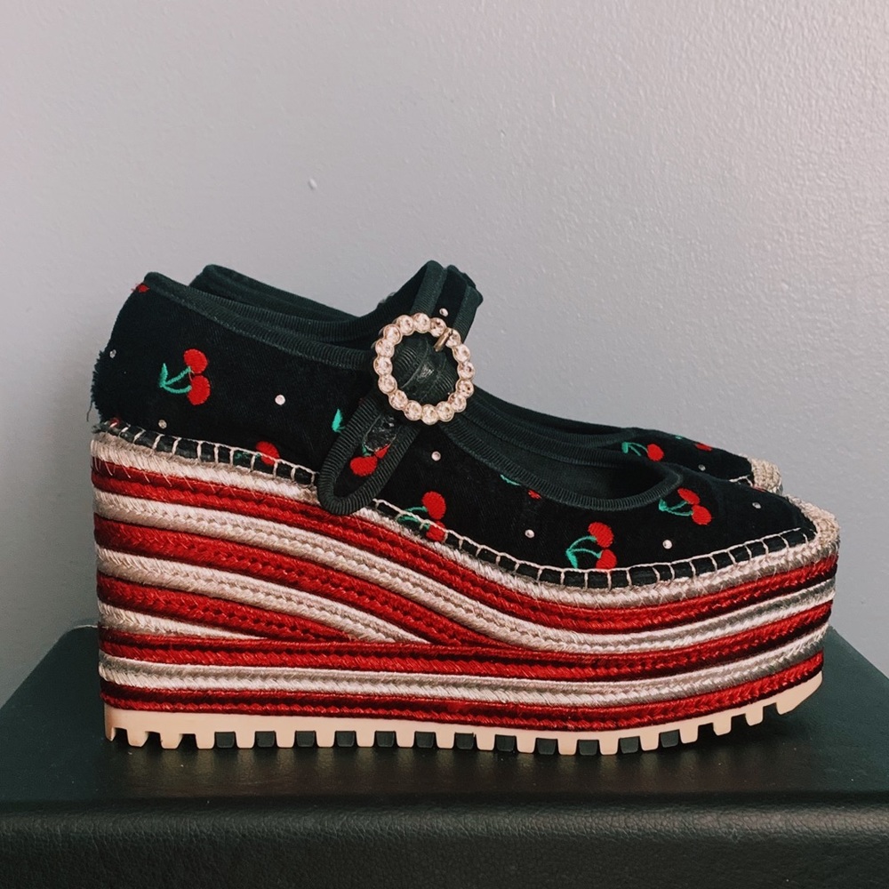 Marc Jacobs cherry espadrilles